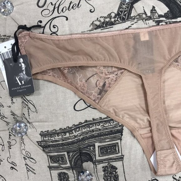 Ashley Graham Crisscross-Keyhole Lace Thong - Picture 6 of 7